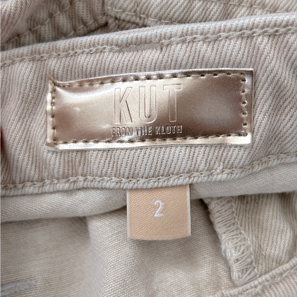 Kut from the Kloth Beige Utility Shorts - Picture 6 of 16